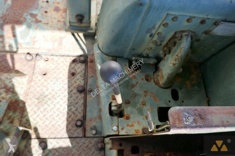 بلدوزر Caterpillar Ex-army