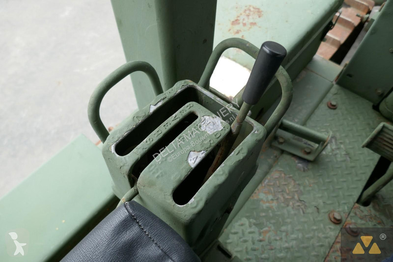 Bulldozer Caterpillar Ex-army