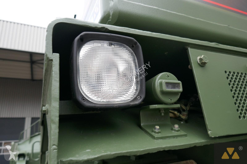 Buldozér Caterpillar Ex-army