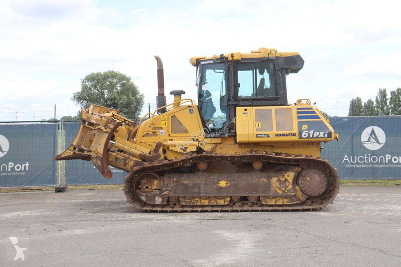 Bulldozer Komatsu i-24