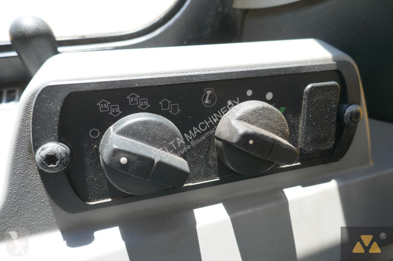 بلدوزر Caterpillar D7E LGP