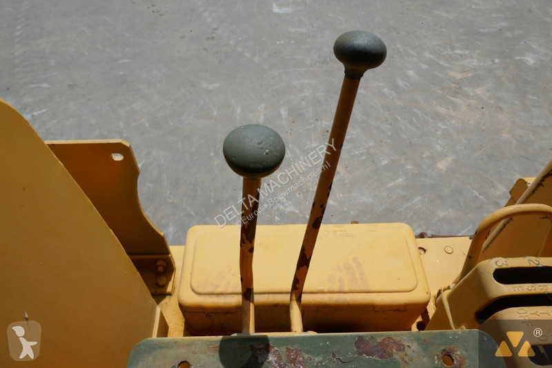 Buldozér Caterpillar Ex-army