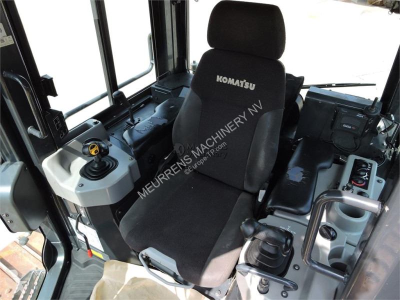 بلدوزر Komatsu I-24 + GPS