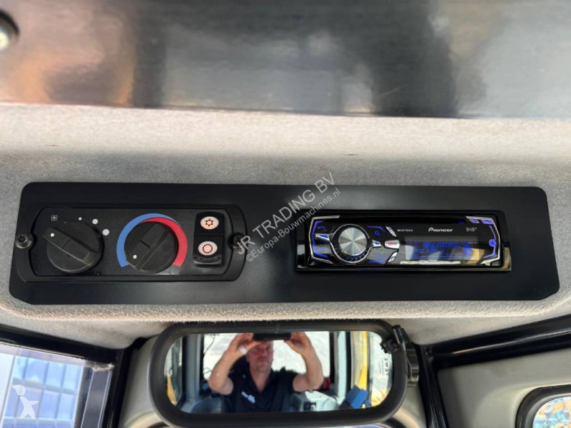 Buldozér Caterpillar D 6 T LGP (Trimble GPS /...