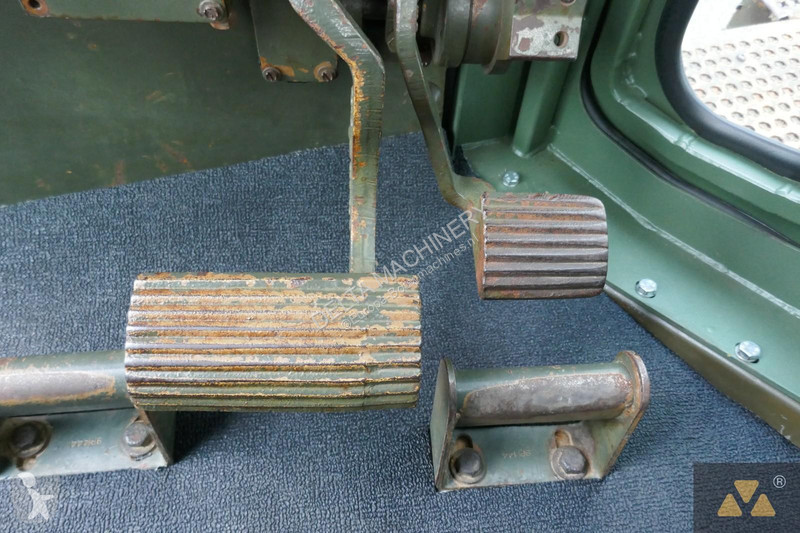 Bulldozer Caterpillar II Ex-army