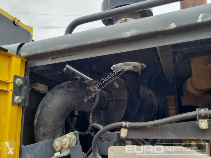Buldozer Komatsu GD655-6