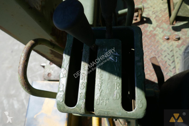 Bulldozer Caterpillar Ex-army