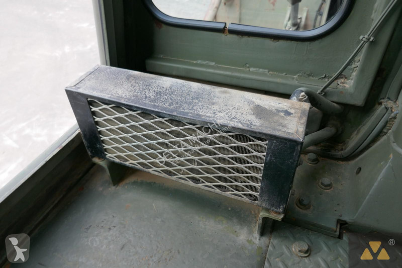 بلدوزر Caterpillar Ex-army