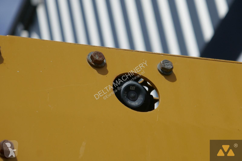 Buldozer Caterpillar D6T