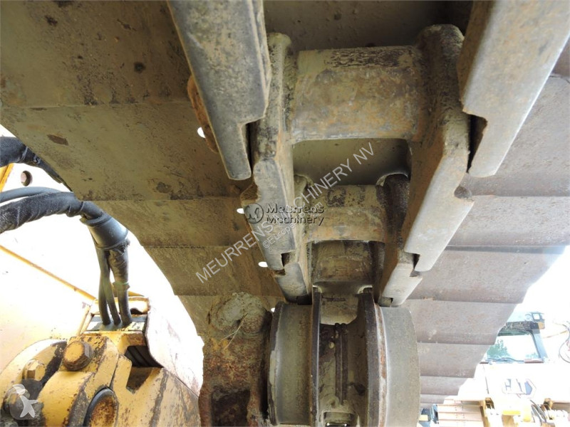 Buldozér Komatsu D65 PX ripper available