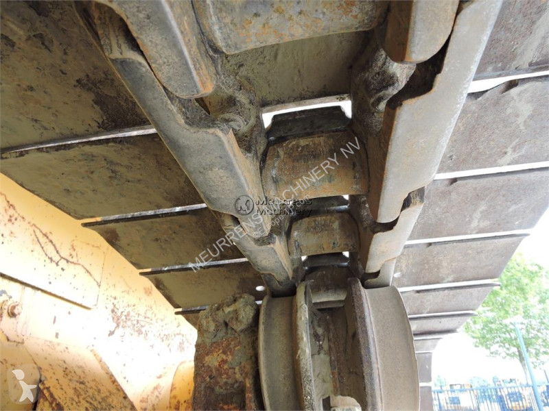 Buldozér Komatsu D65 PX ripper available