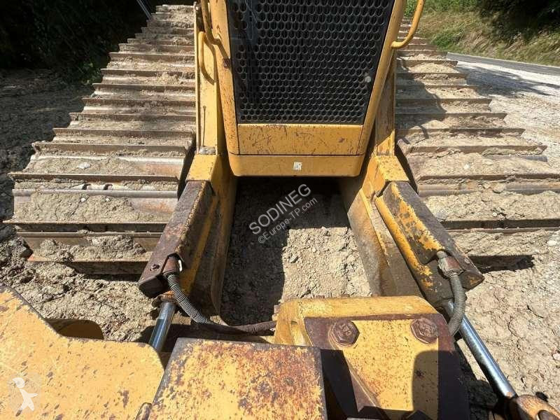 بلدوزر Caterpillar D6N