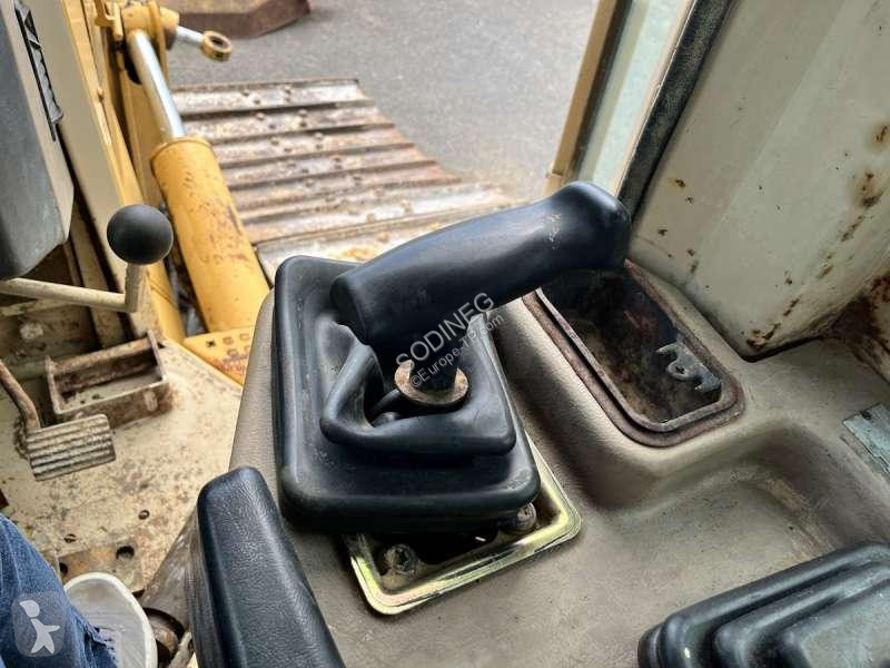 Caterpillar D6M bulldozer