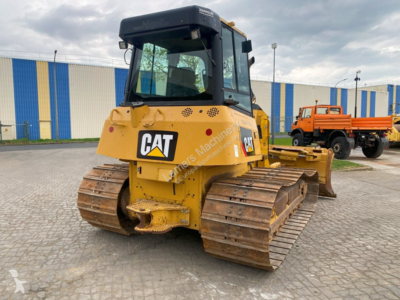 Bulldozer Caterpillar D6  NVT