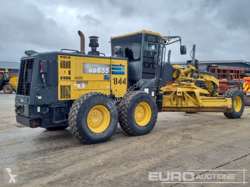 Buldozer Komatsu GD655-6