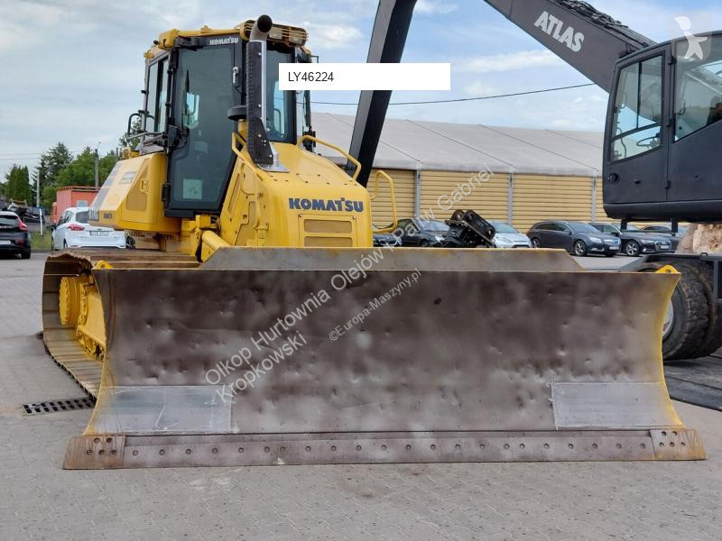 Buldozer Komatsu D61PXi-23