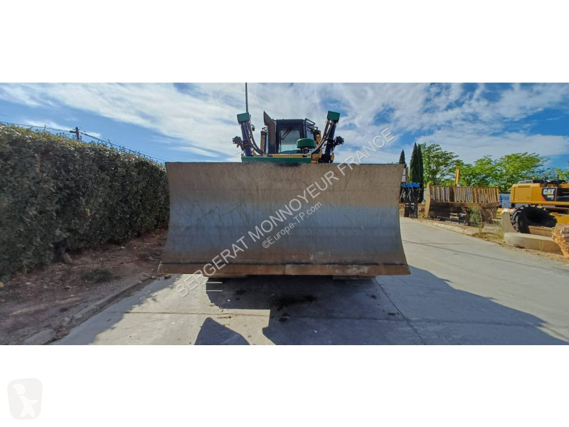 Buldozér Caterpillar D6T3B XW