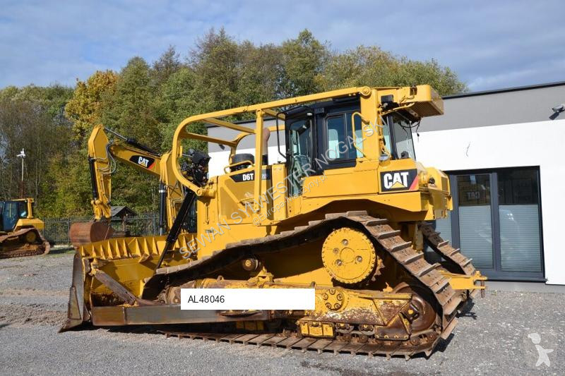 Бульдозер Caterpillar D6T