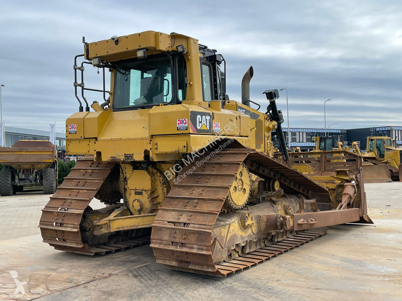 Buldozer Caterpillar D6T