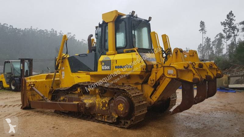 Buldozér Komatsu