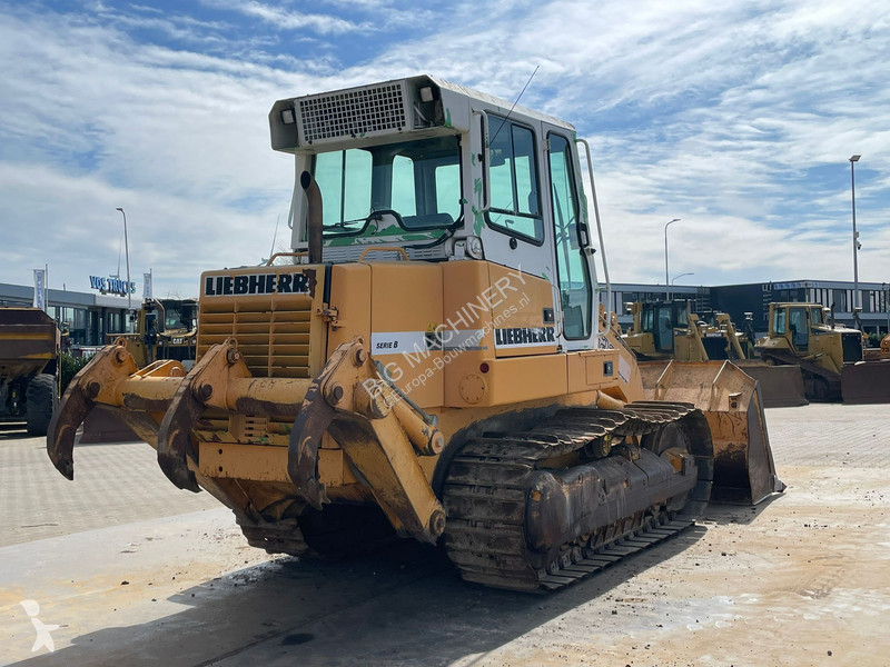 بلدوزر Liebherr LR622B