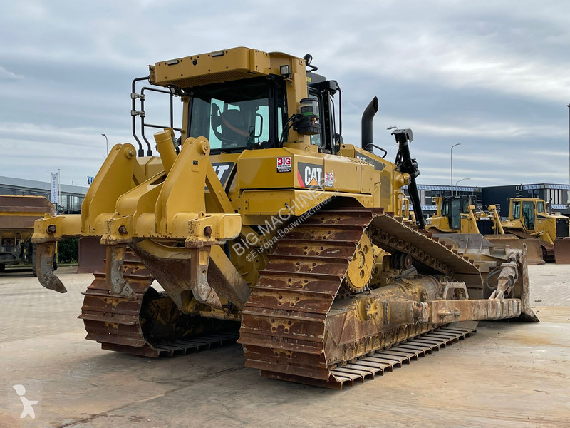 Buldozer Caterpillar D6T