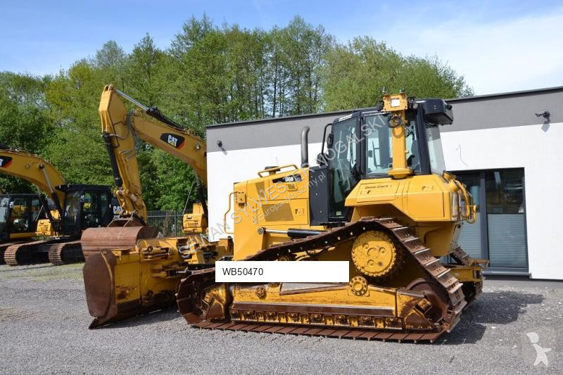 بلدوزر Caterpillar D6N