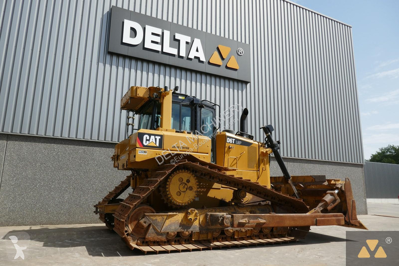 Buldozer Caterpillar D6T