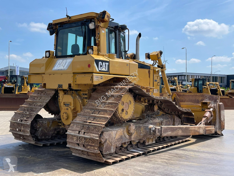 Buldozer Caterpillar D6T