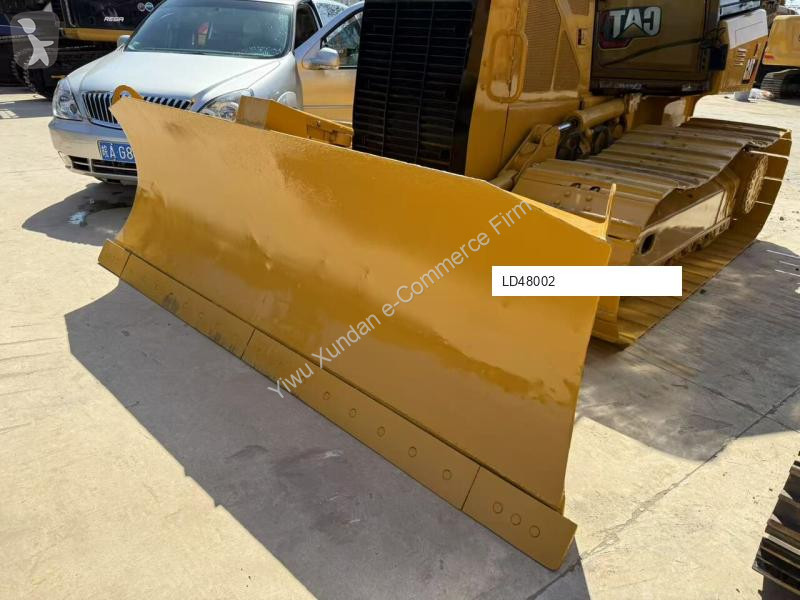 بلدوزر Caterpillar D5K