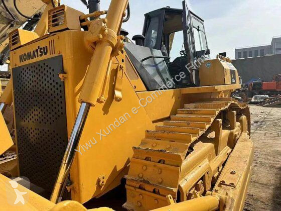 Buldozér Komatsu D155