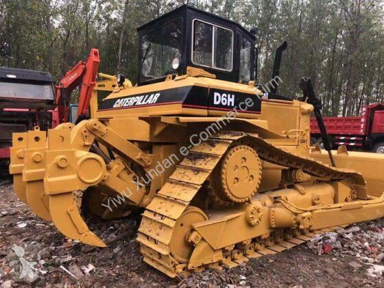 بلدوزر Caterpillar D6H