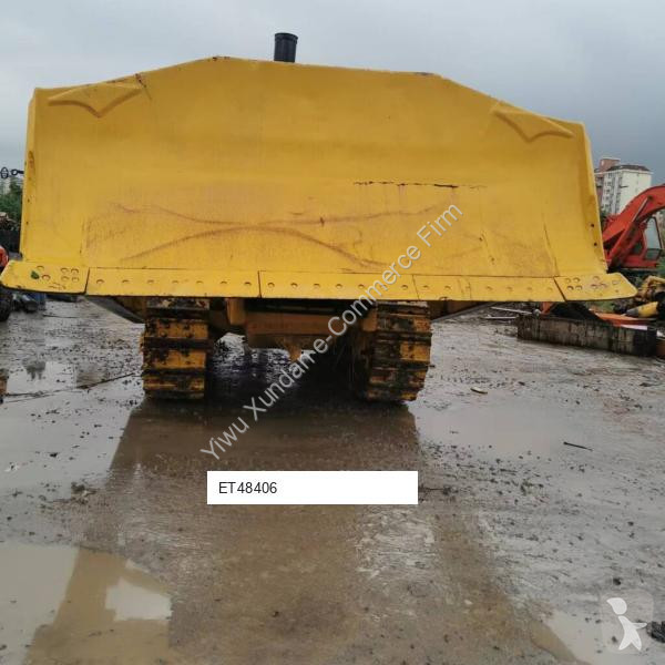 بلدوزر Komatsu