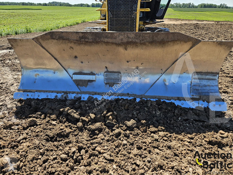 بلدوزر Komatsu