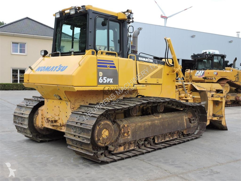 Buldozér Komatsu D65 PX ripper available