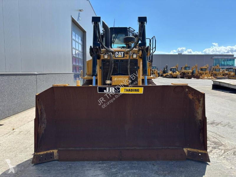 Бульдозер Caterpillar