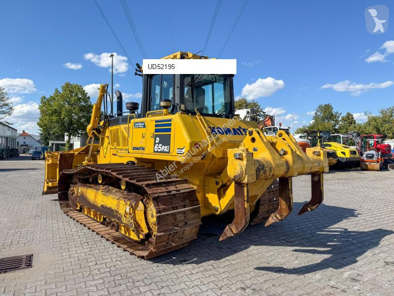 Бульдозер Komatsu D65PXI18 mit Heckaufreißer GPS