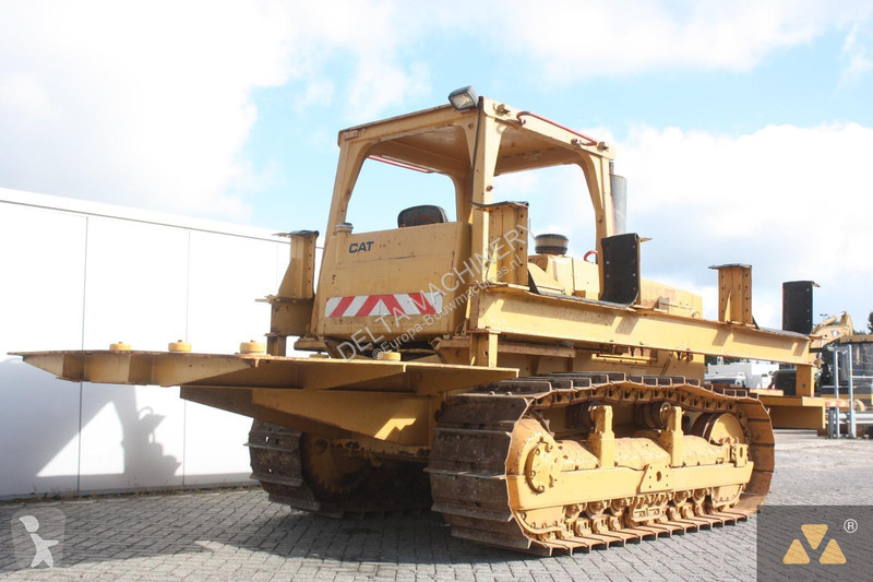 Bulldozer Caterpillar D6E Pipe carrier