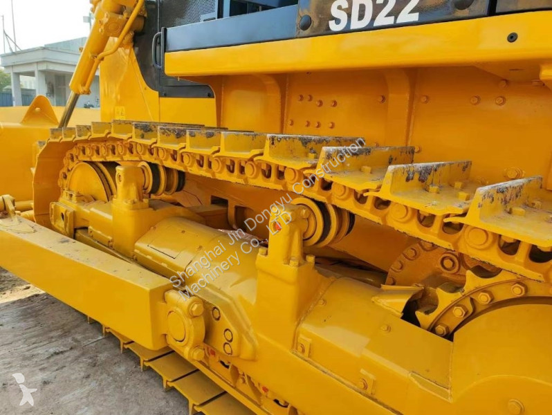Buldozer Shantui sd22