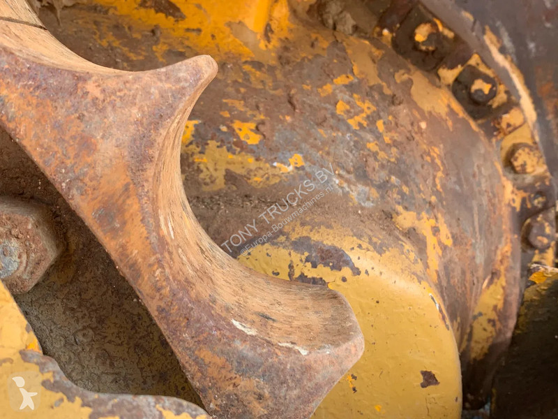 Bulldozer Caterpillar E Bulldozer with ripper...