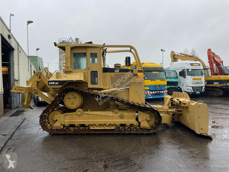 Bulldozer Caterpillar D6M Dozer With Ripper...