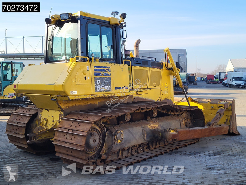 بلدوزر Komatsu D65 -18