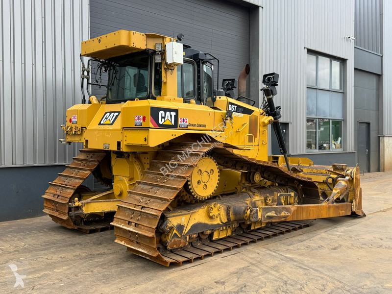 Bulldozer Caterpillar D6T