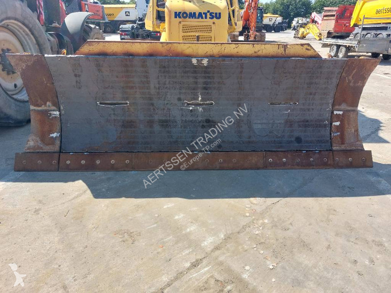 بلدوزر Komatsu PXi-23