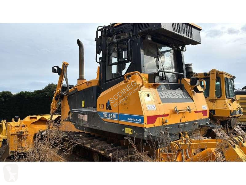 Bulldozer Dressta TD-15M SERIES2