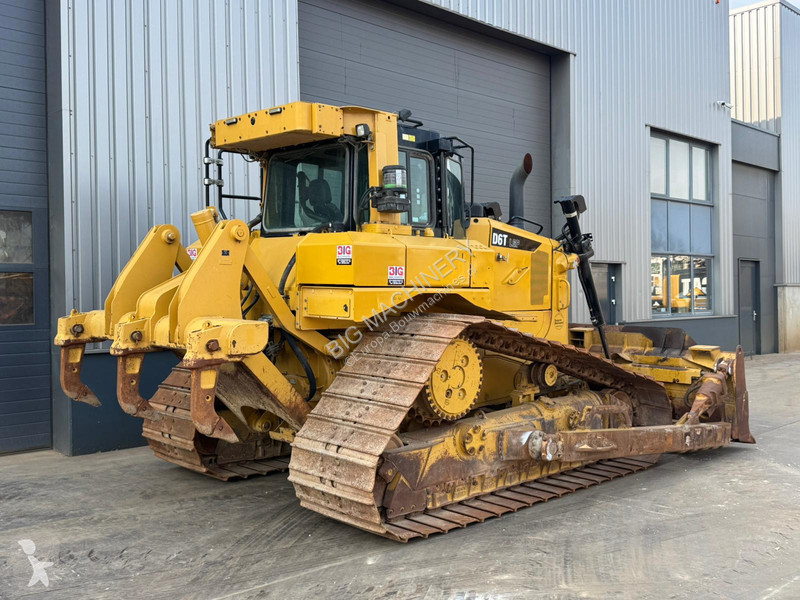 Bulldozer Caterpillar D6T
