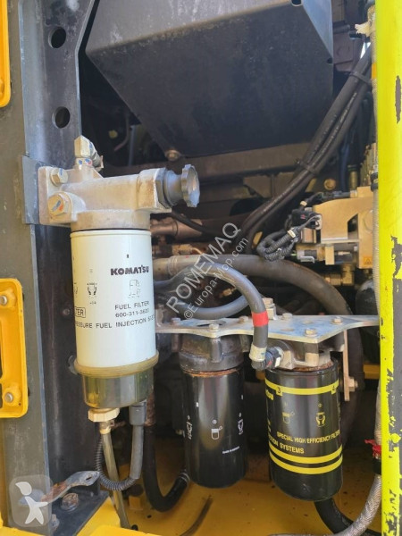 بلدوزر Komatsu PW 148-11