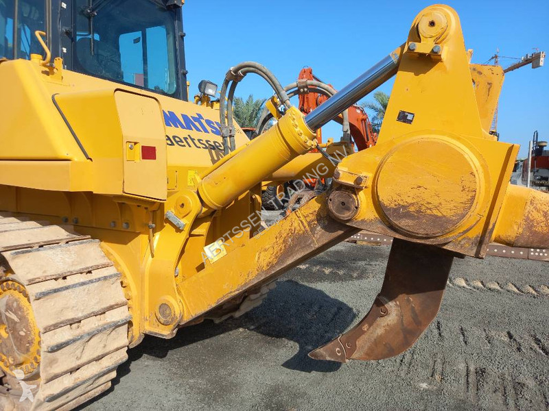 بلدوزر Komatsu D155A-6R (4pieces available in...