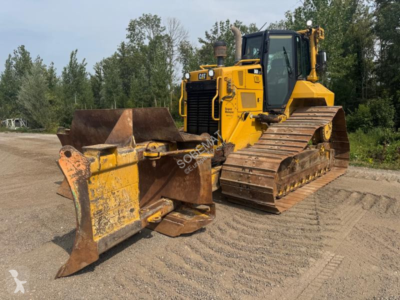 بلدوزر Caterpillar D6N