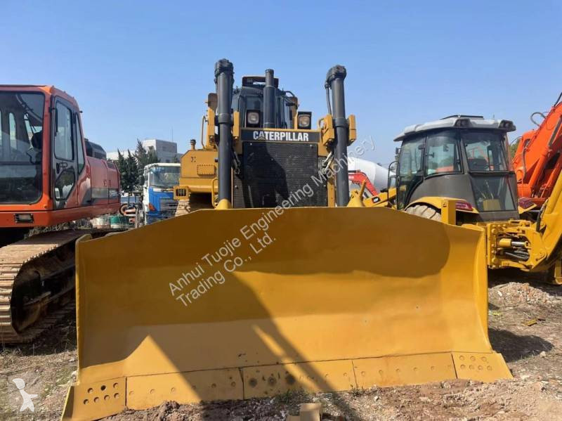 Бульдозер Caterpillar